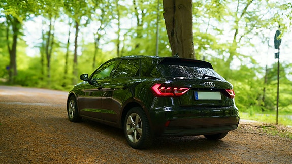 Audi A1 2 of 5
