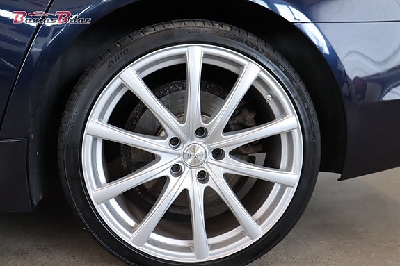 BMW 520 15 of 21