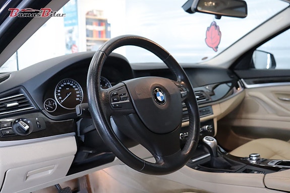 BMW 520 9 of 21