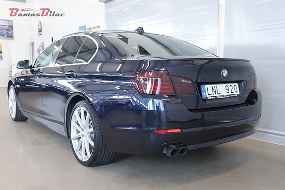 BMW 520 3 of 5