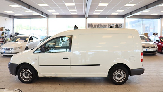 Volkswagen Caddy Maxi 3 of 5