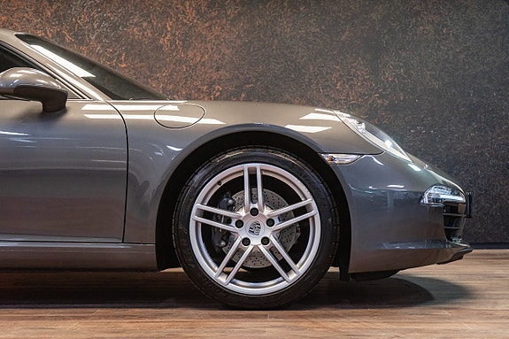 Porsche 911 5 of 5