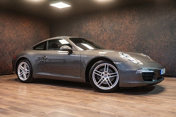 Porsche 911 2 of 5