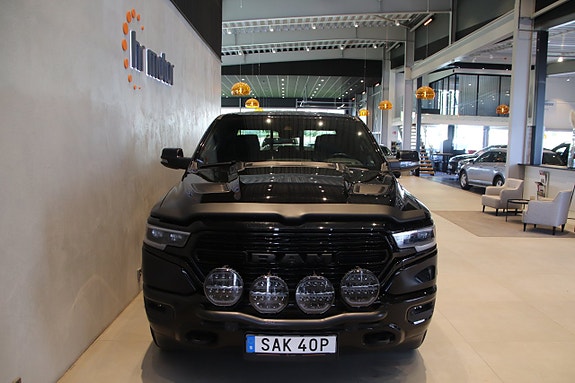 RAM 1500 2 of 5