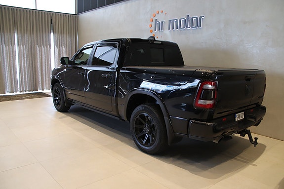 RAM 1500 4 of 5