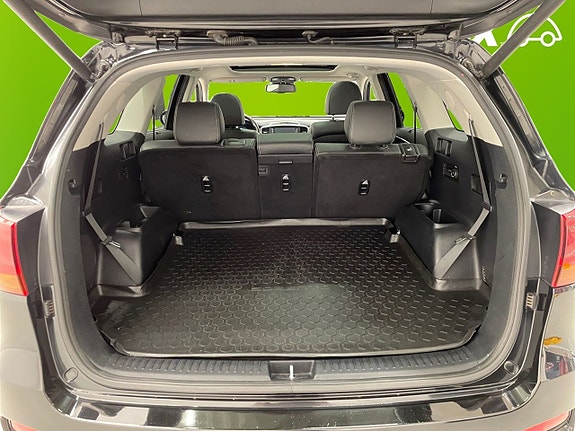 Kia Sorento 16 of 25
