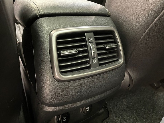 Kia Sorento 22 of 25