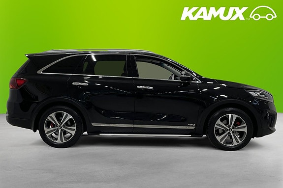 Kia Sorento 2 of 25