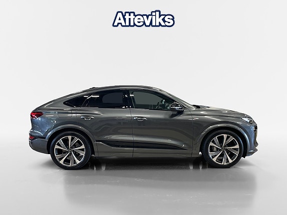 Audi Q6 e-tron 12 of 14
