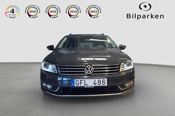 Volkswagen Passat 5 of 5