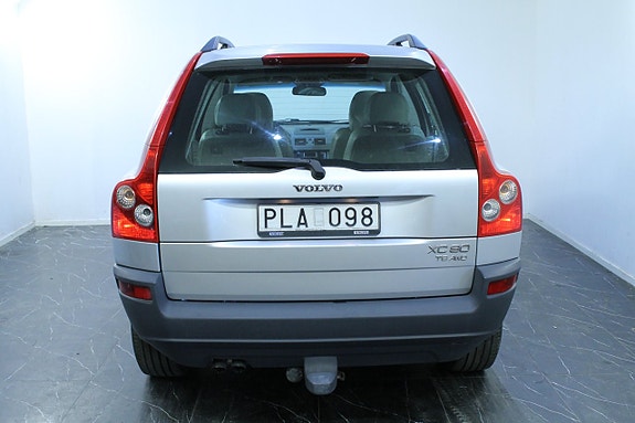 Volvo XC90 5 of 14