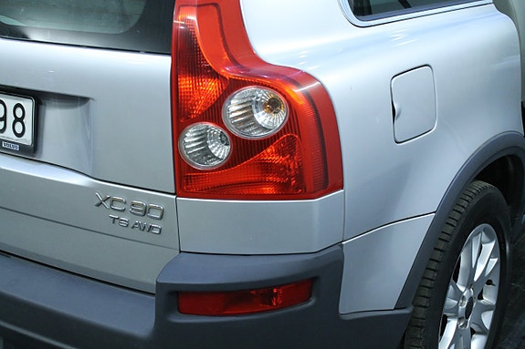 Volvo XC90 12 of 14