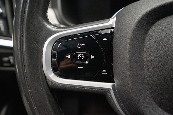 Volvo V90 Cross Country 19 of 24