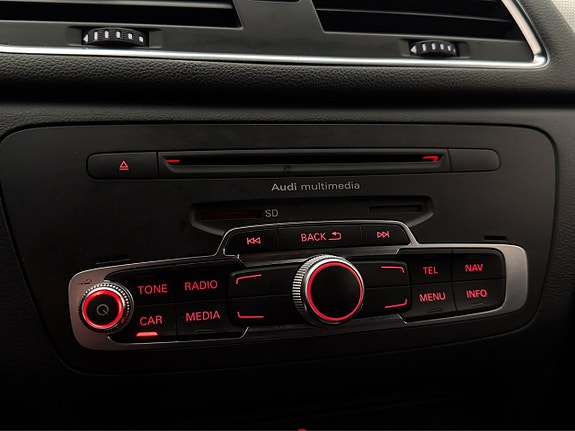 Audi Q3 22 of 30