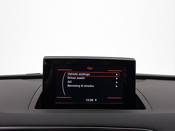 Audi Q3 21 of 30