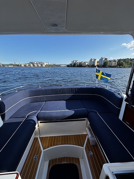 Aquador 23 HT – 2010 (sjösatt ny 2014) 7 of 11