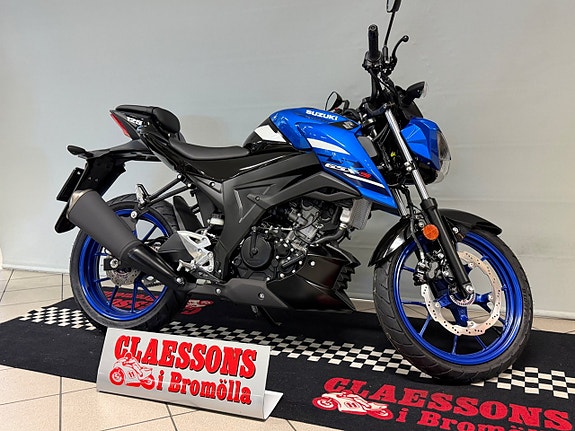 Suzuki GSX S 125 2 of 5