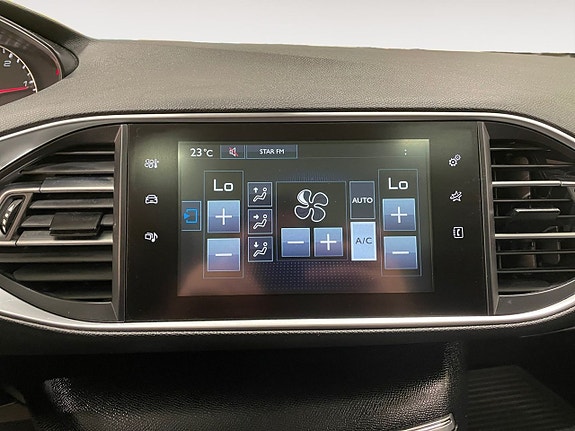 Peugeot 308 14 of 21