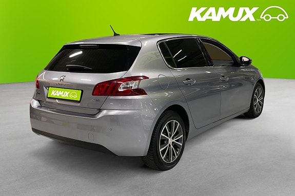 Peugeot 308 4 of 5