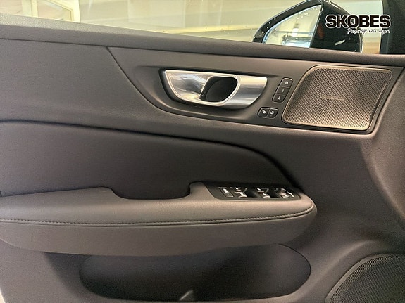 Volvo V60 17 of 25