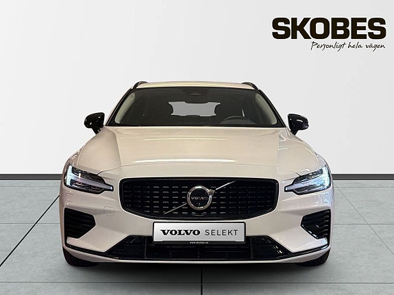 Volvo V60 10 of 25