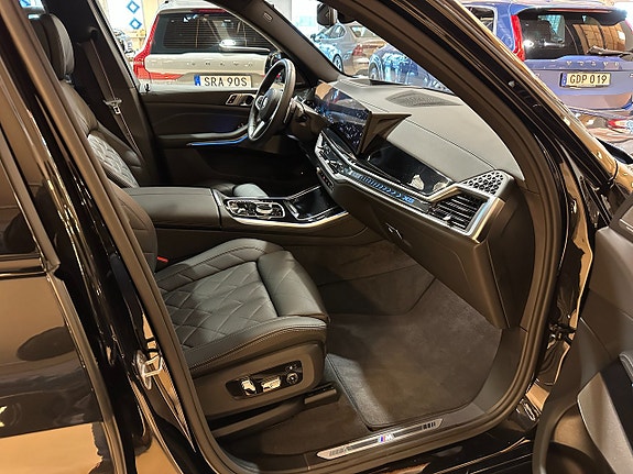 BMW X5 18 of 27