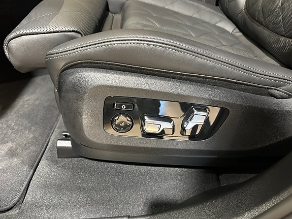 BMW X5 8 of 27