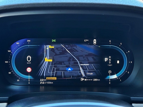 Volvo V90 10 of 22