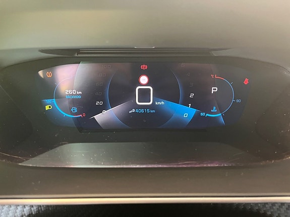 Peugeot 208 13 of 26