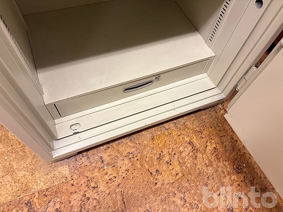 Product image 11 of 11