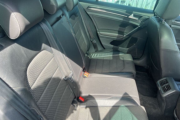 Volkswagen Golf I 18 of 28
