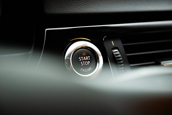 BMW 325i 23 of 28
