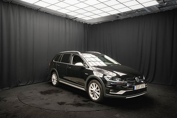 Volkswagen Golf Alltrack 5 of 22