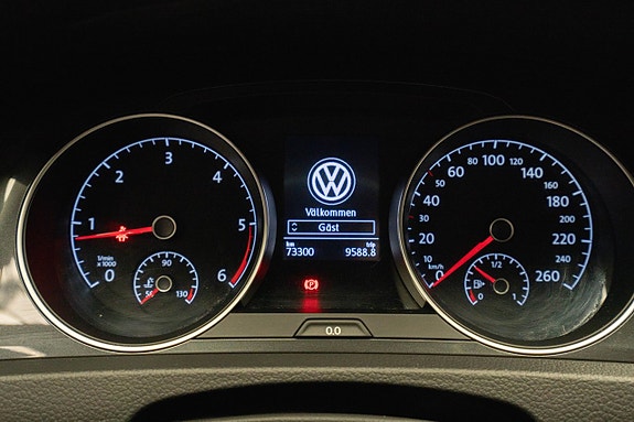 Volkswagen Golf Alltrack 21 of 22