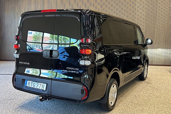 Maxus e-Deliver 5 4 of 10