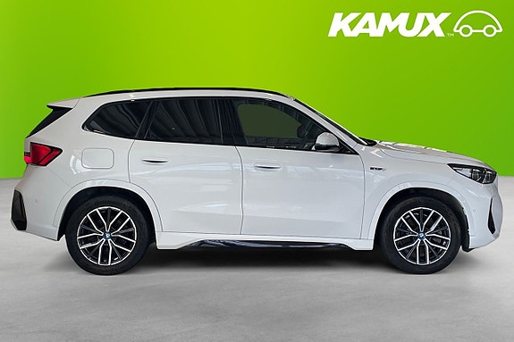 BMW X1 2 of 5