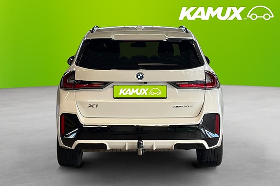 BMW X1 5 of 5