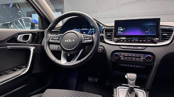Kia XCeed 14 of 21