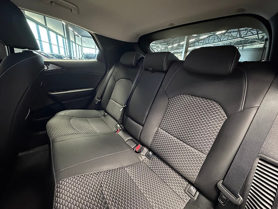 Kia XCeed 9 of 21