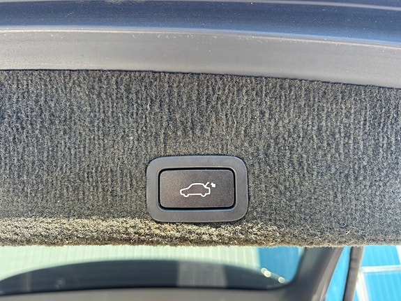 Volvo XC60 15 of 15