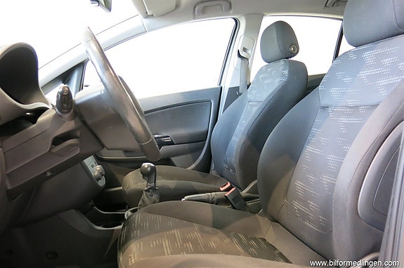 Opel Corsa 9 of 10