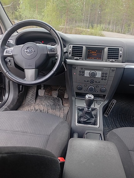 Opel Vectra 3 of 12