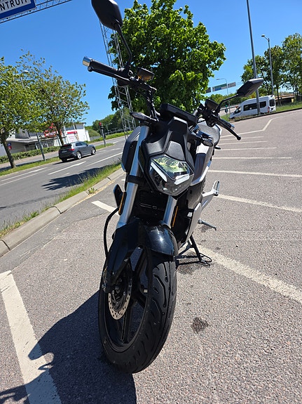 Super Soco Ts Street Hunter med dubbla batteri 3 of 5