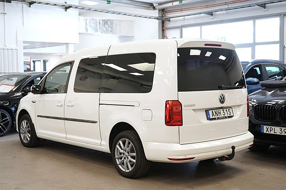 Volkswagen Caddy Maxi 3 of 5