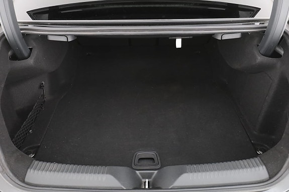 Mercedes-Benz CLS350 18 of 30