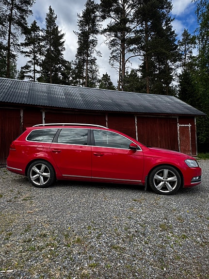 Volkswagen Passat 4 of 5