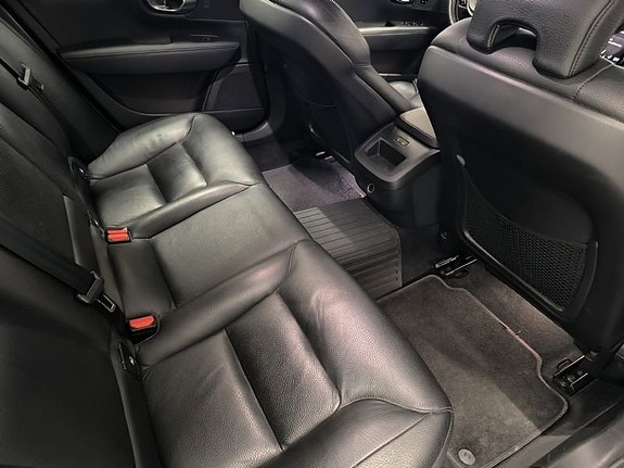 Volvo V90 9 of 10
