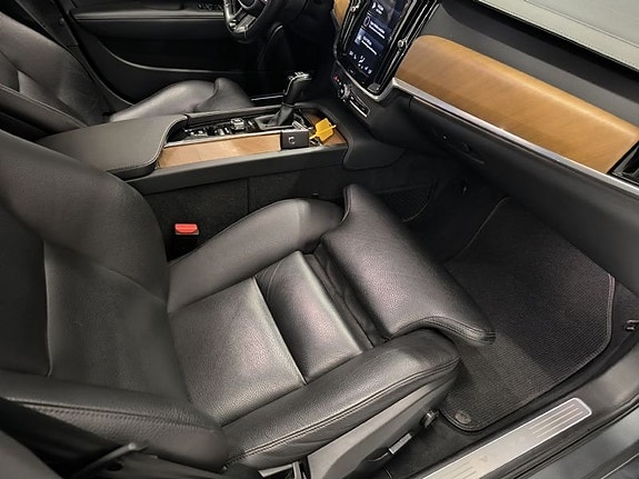 Volvo V90 10 of 10