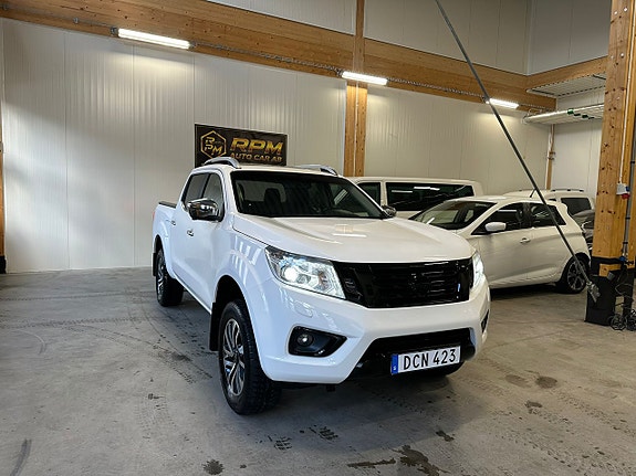 Nissan Navara 2 of 5