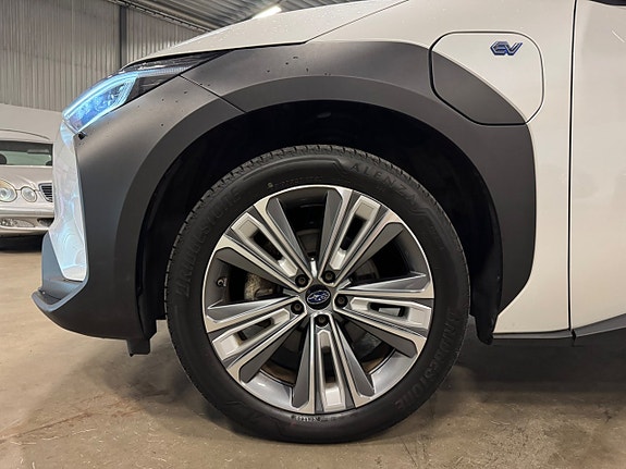 Subaru Solterra 11 of 30
